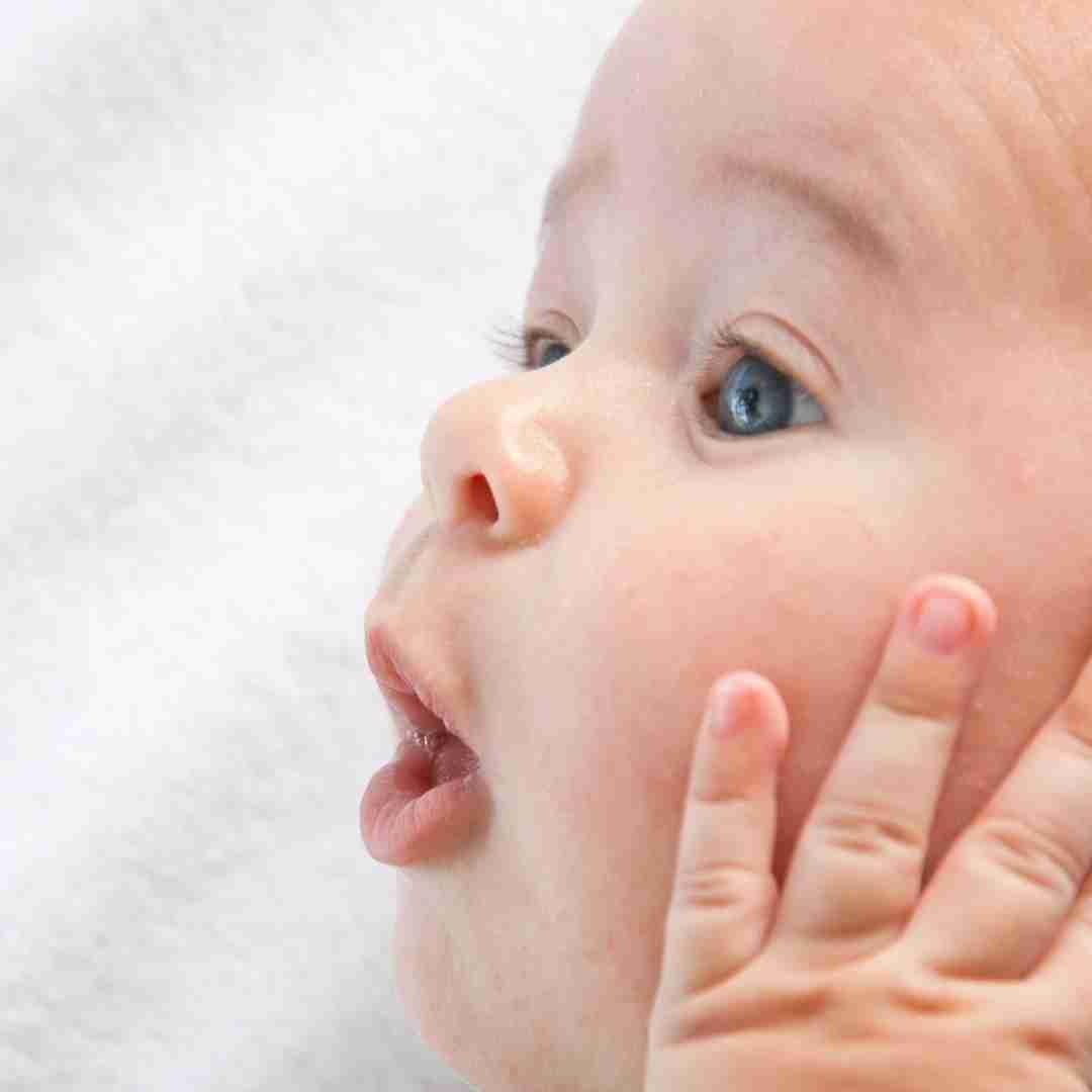 Aparador de Unha Infantil Multifuncional | Portátil | 0 a 36 meses - GoMammy